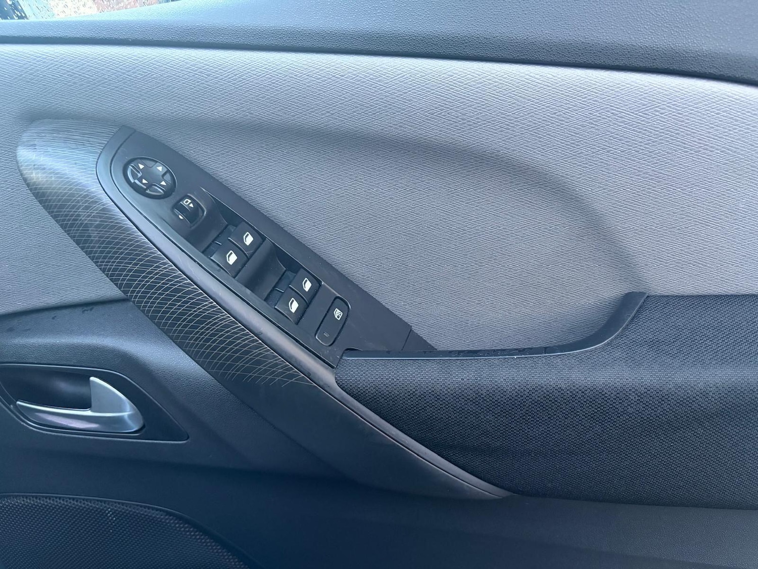 Used Citroen Grand C4 Picasso 2015 for sale - 78019706: Photo 37