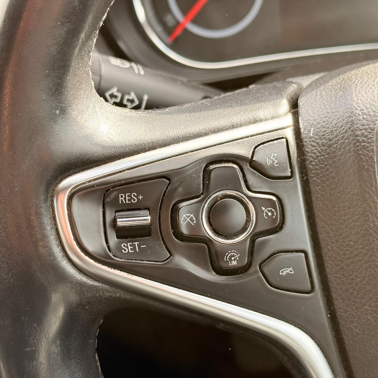 Used Vauxhall Insignia 2016 for sale - 78072343: Photo 30