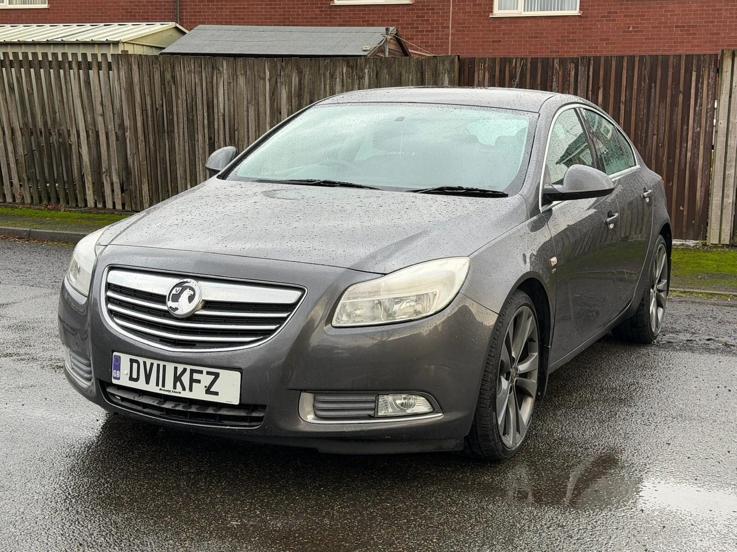 Used Vauxhall Insignia 2011 for sale - 77306005: Photo 1