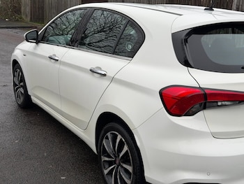 Used Fiat Tipo 2017 for sale - 77242664: Photo