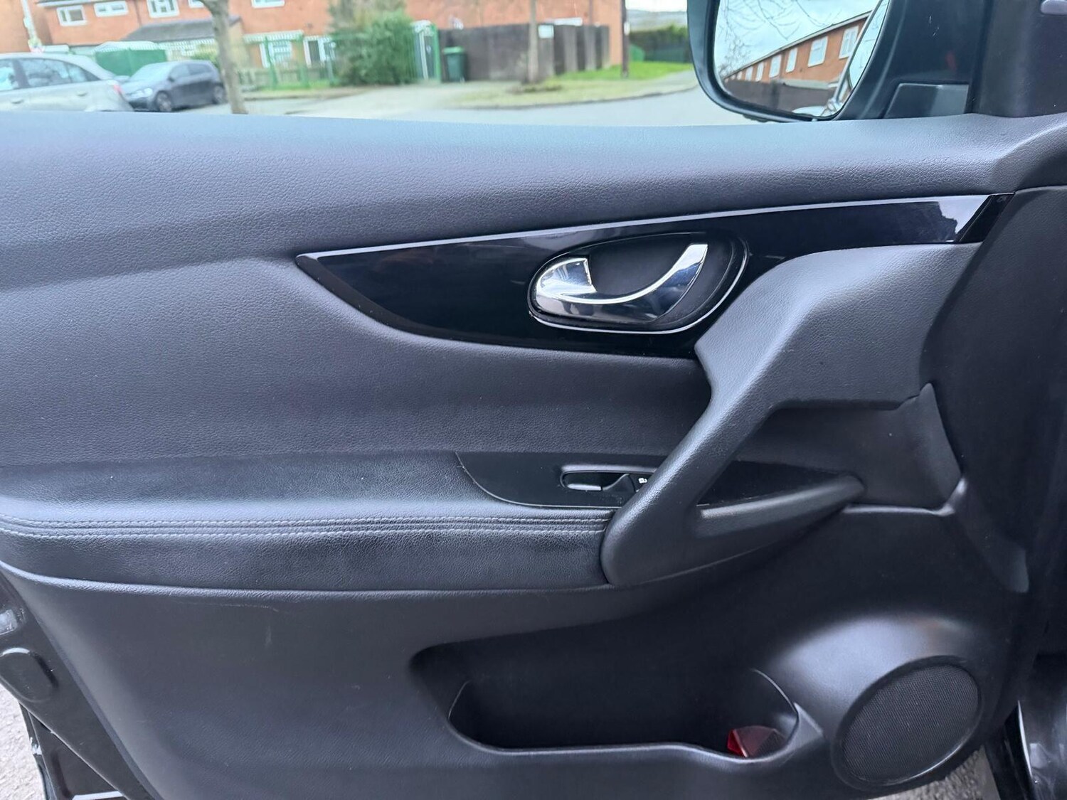 Used Nissan Qashqai for sale - 77645927: Photo 27