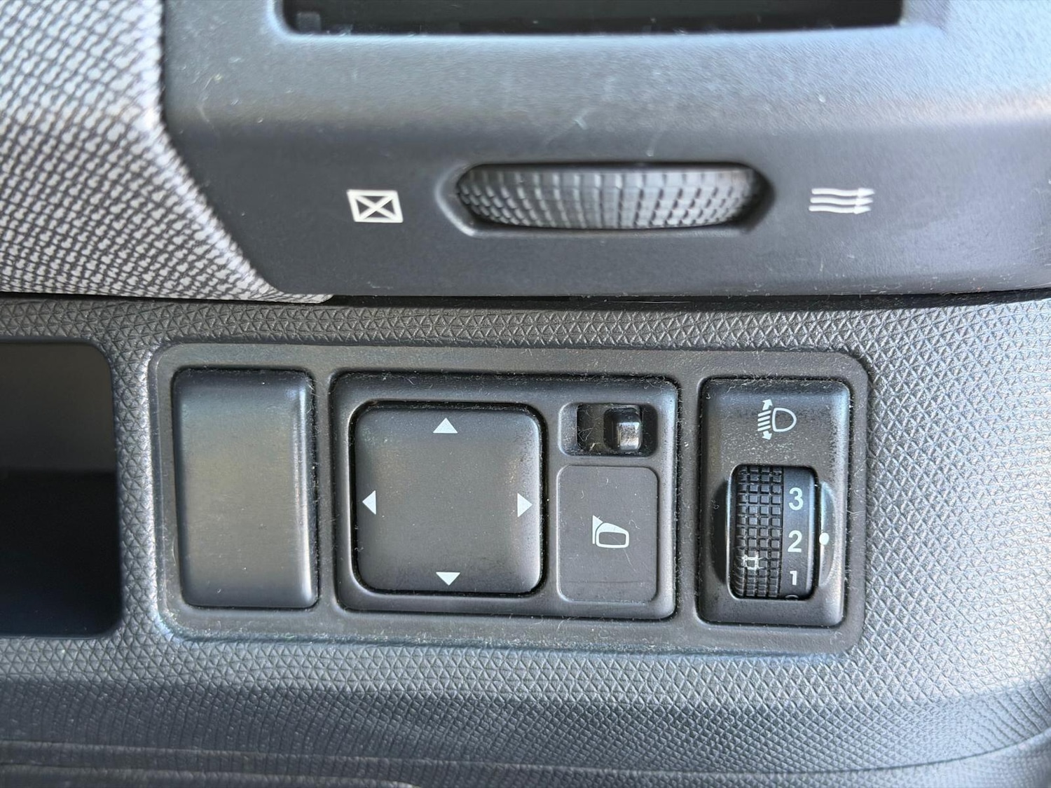 Used Nissan Micra C+C 2006 for sale - 77166597: Photo 19