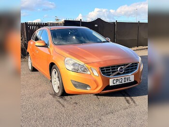 Used Volvo V60 2012 for sale - 77705584: Photo
