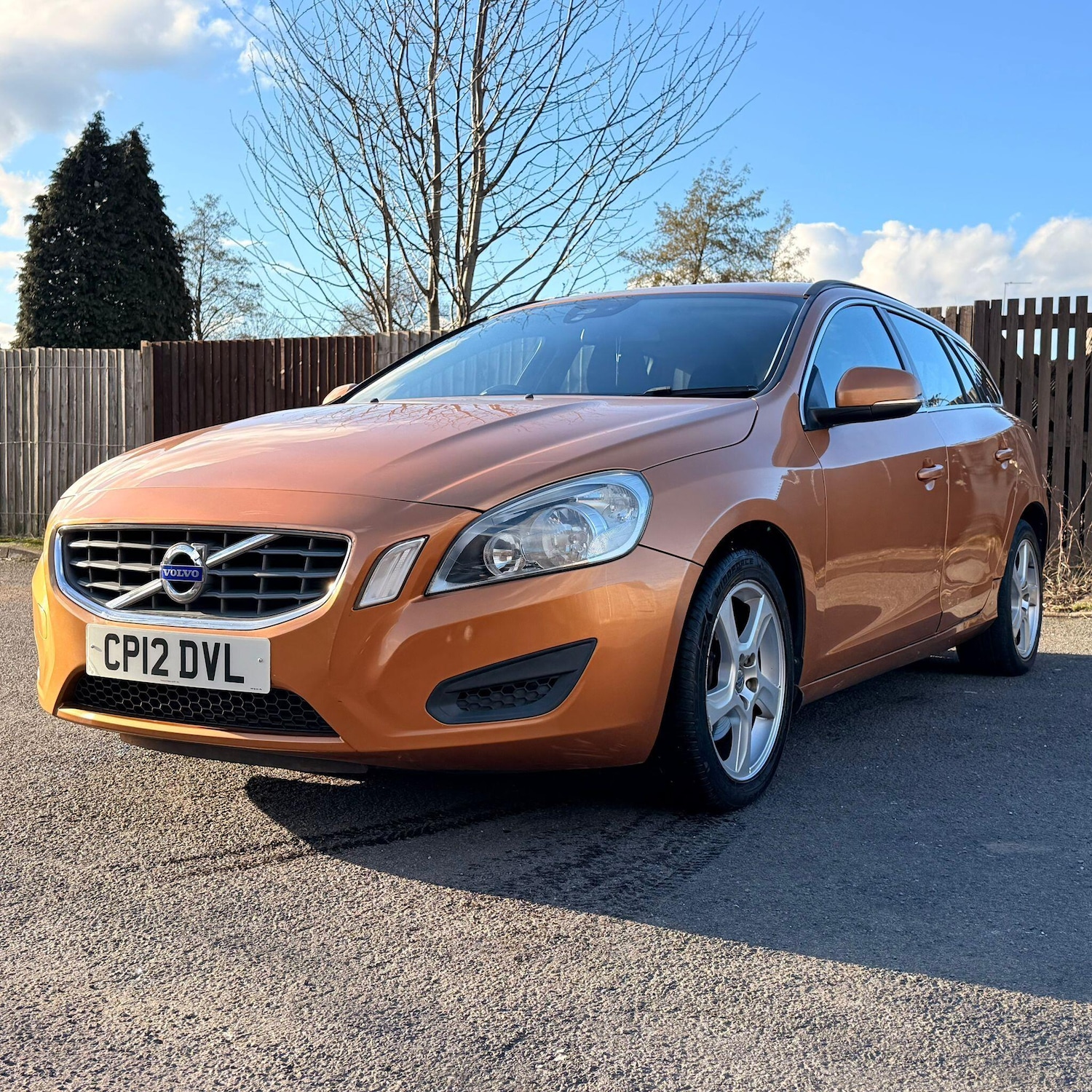 Used Volvo V60 for sale - 77705584: Photo 3
