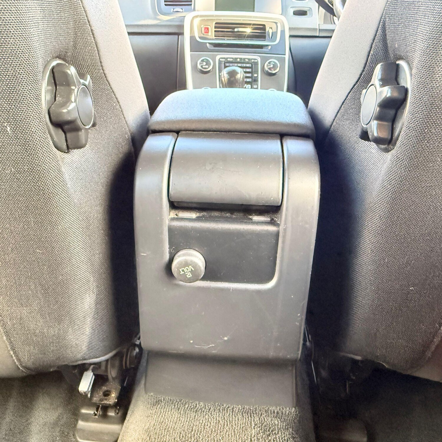 Used Volvo V60 for sale - 77705584: Photo 32