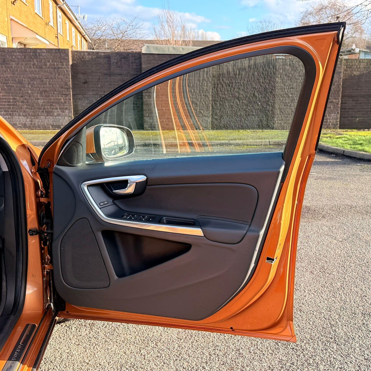 Used Volvo V60 for sale - 77705584: Photo 35