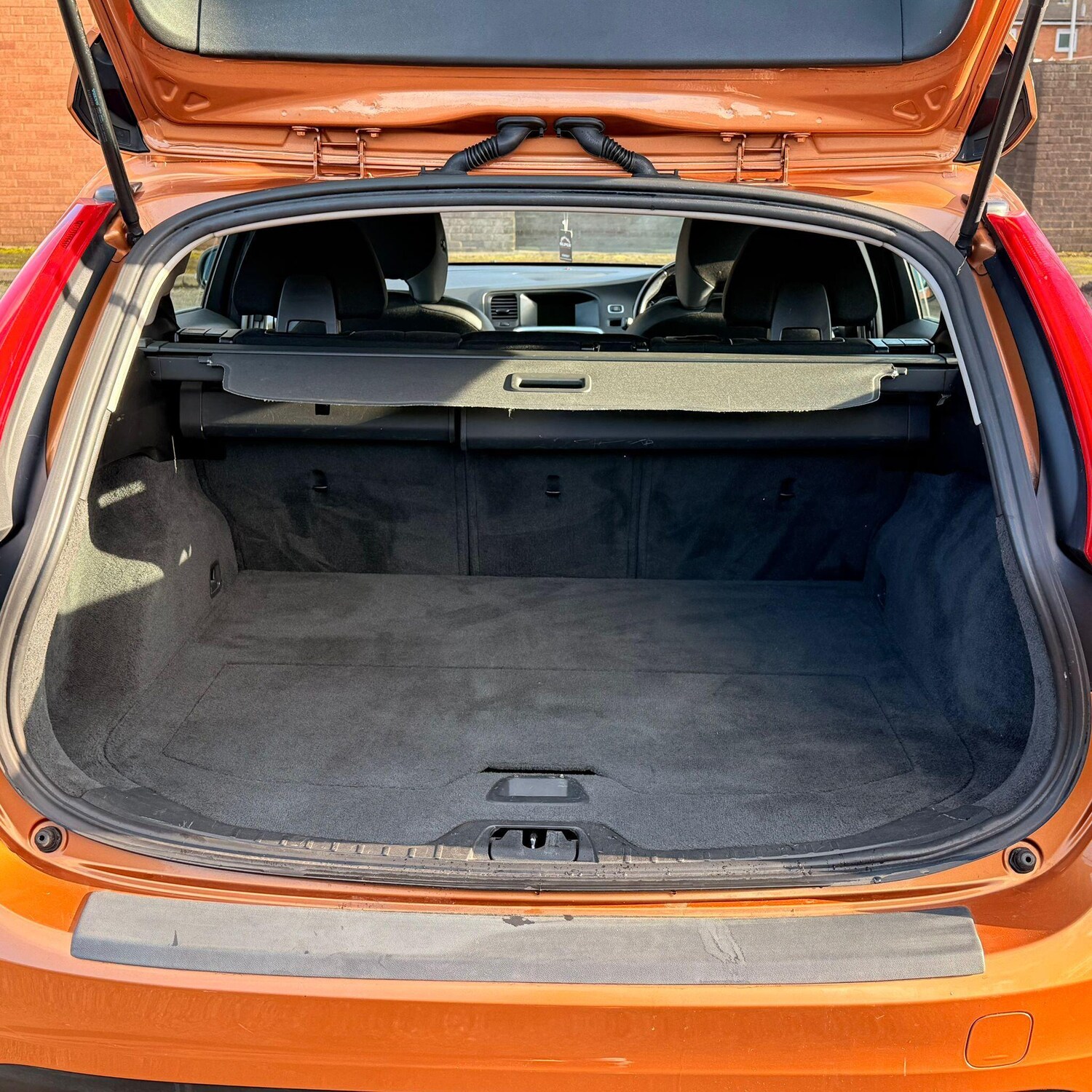 Used Volvo V60 for sale - 77705584: Photo 43