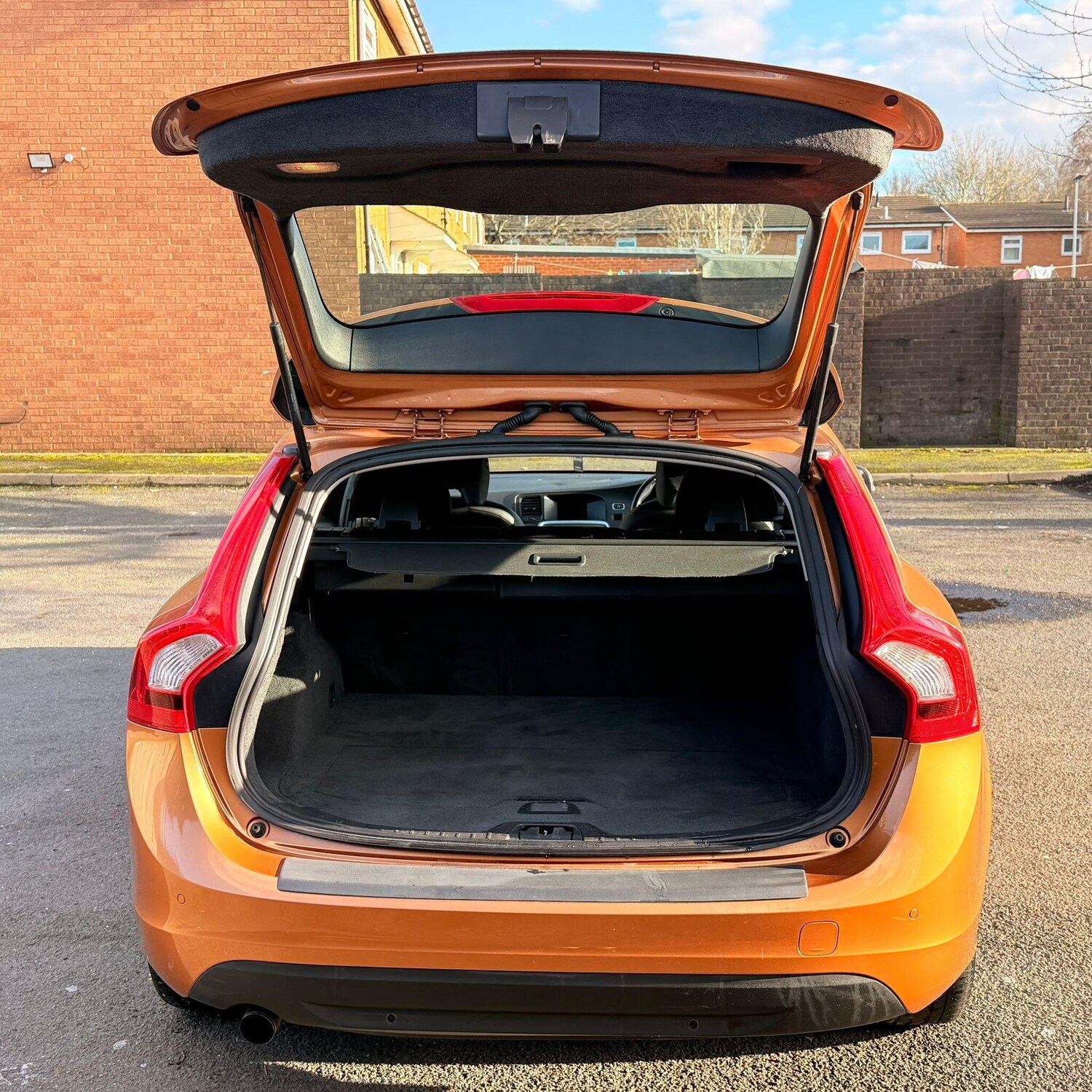 Used Volvo V60 for sale - 77705584: Photo 44