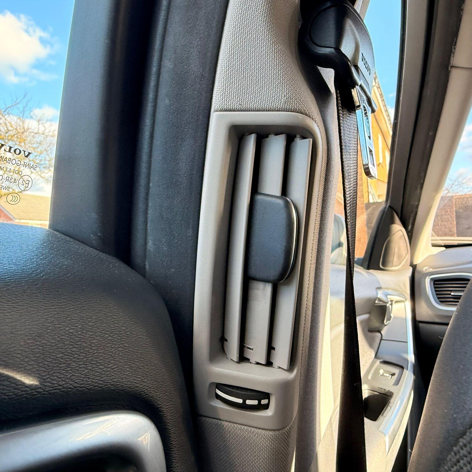 Used Volvo V60 for sale - 77705584: Photo 49