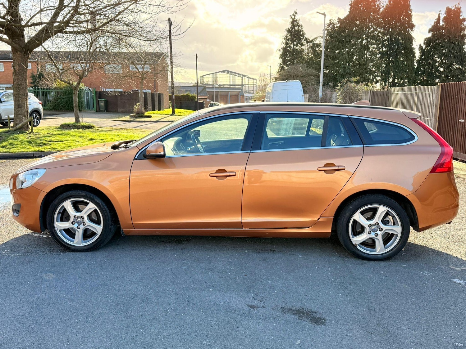 Used Volvo V60 for sale - 77705584: Photo 5