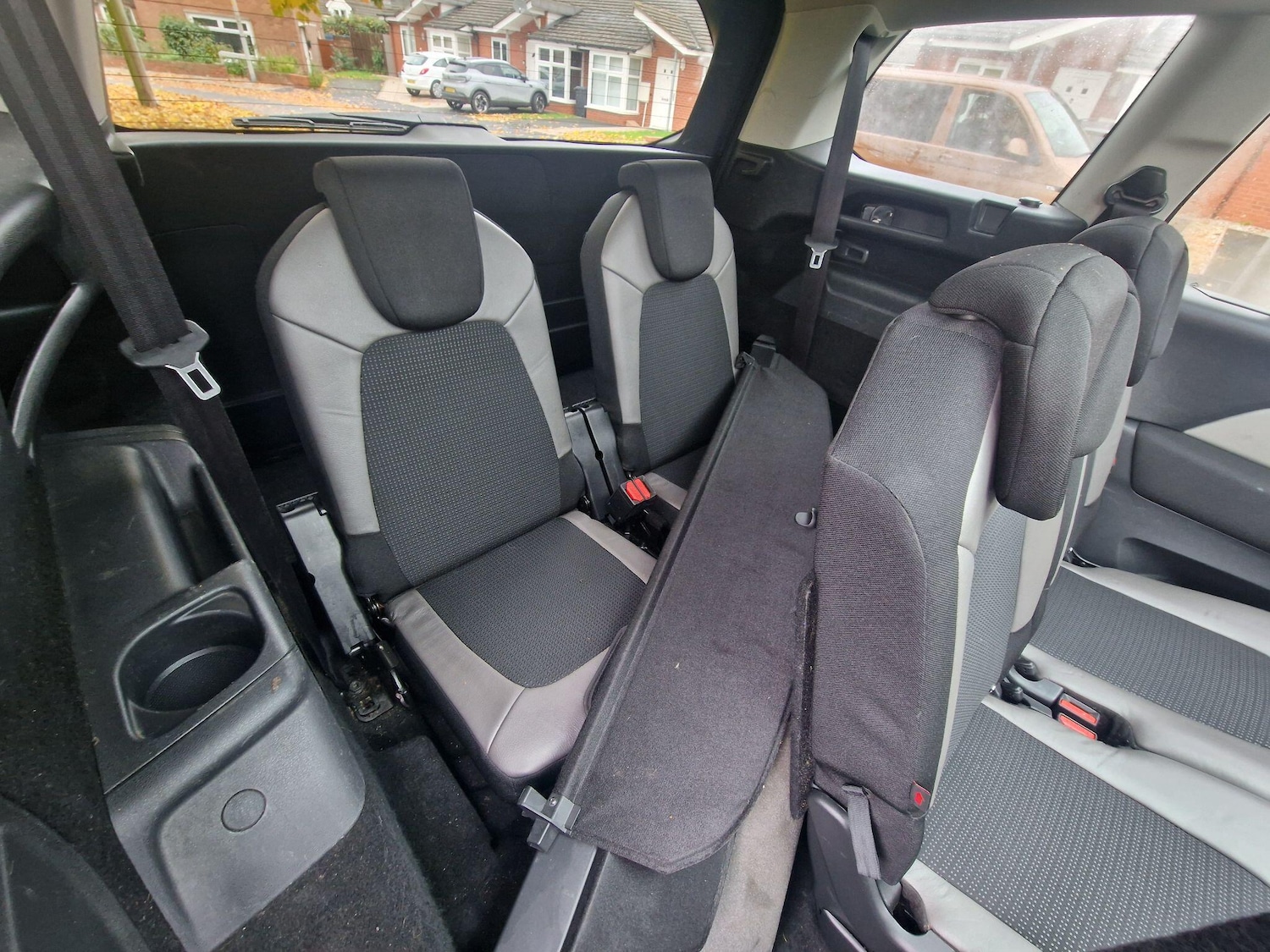 Used Citroen C4 Grand Picasso 2014 for sale - 76337730: Photo 25