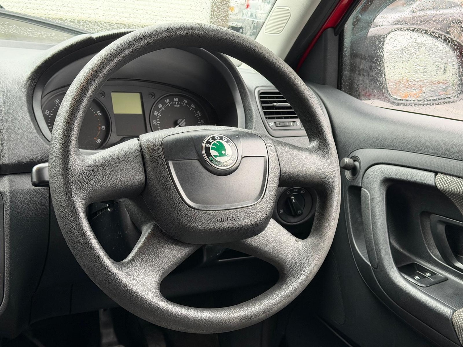 Used Skoda Fabia 2011 for sale - 77559167: Photo 37