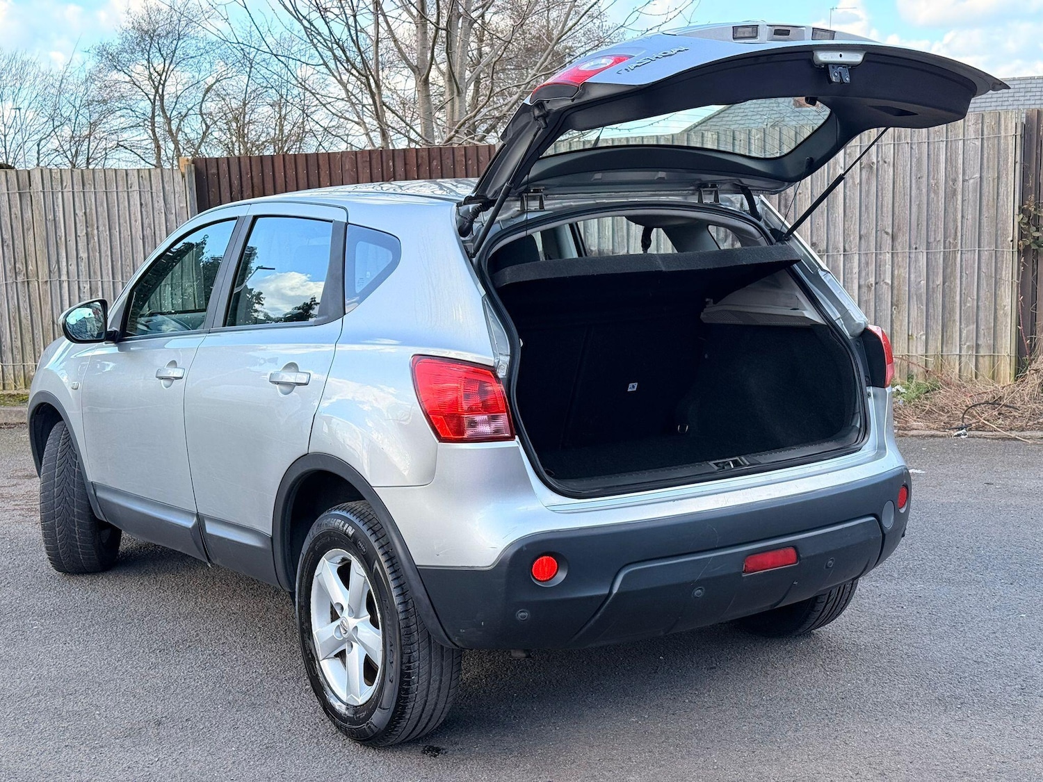 Used Nissan Qashqai 2007 for sale - 77898488: Photo 9
