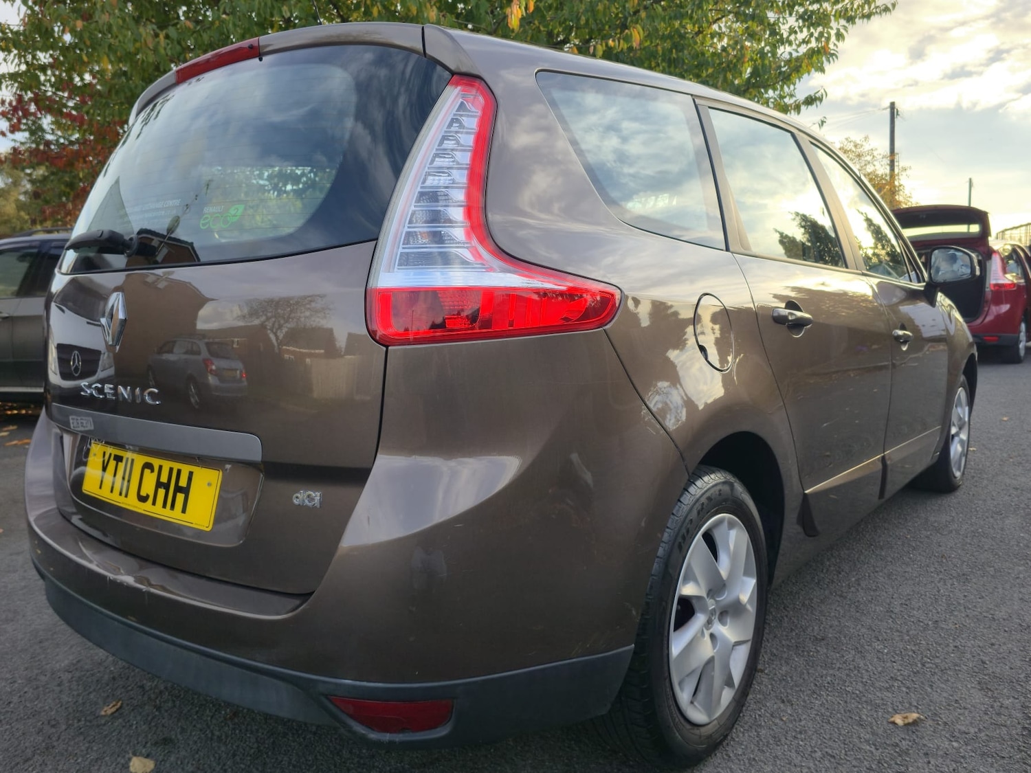 Used Renault Grand Scenic 2011 for sale - 76237514: Photo 22