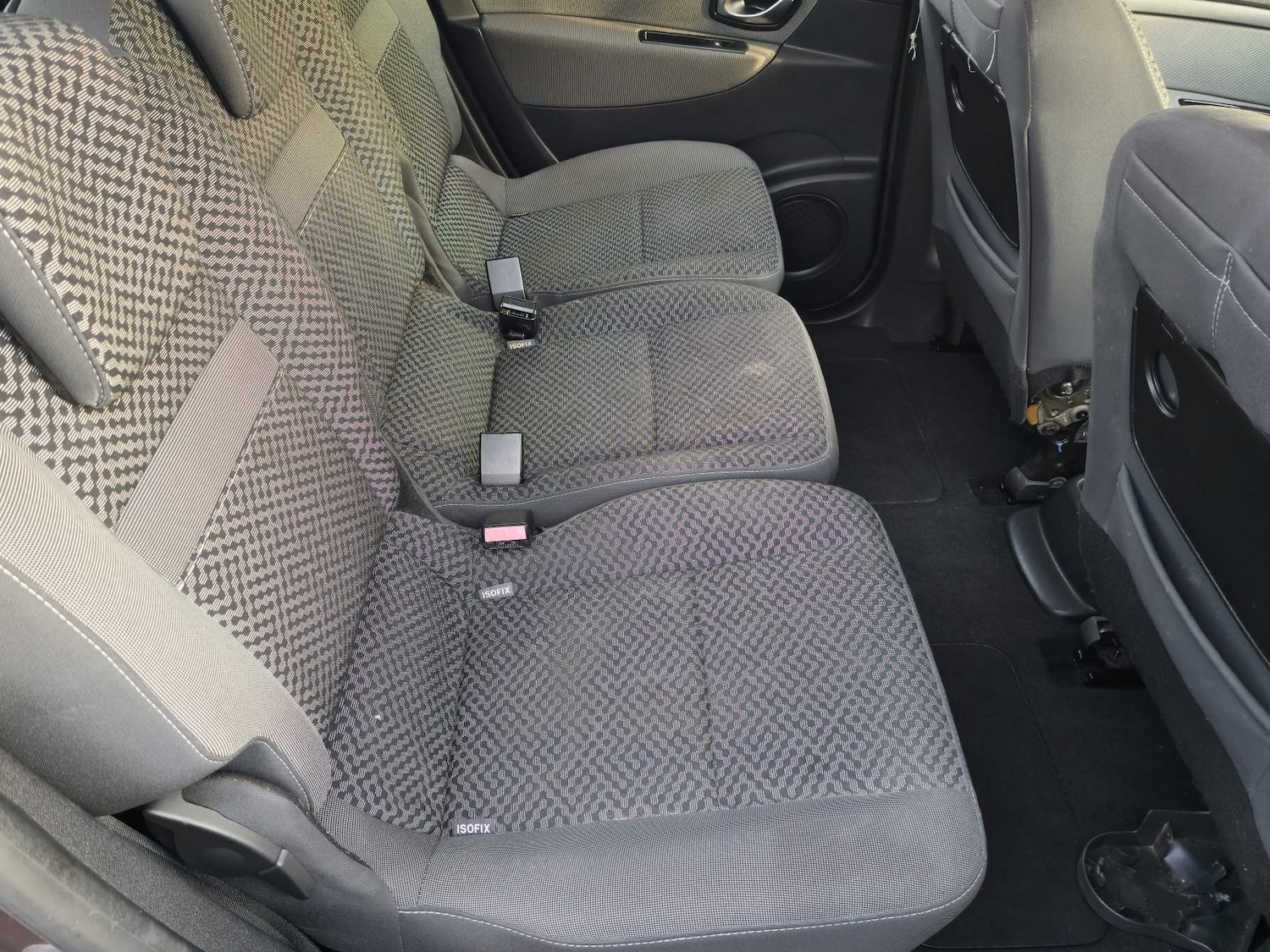 Used Renault Grand Scenic 2011 for sale - 76237514: Photo 36