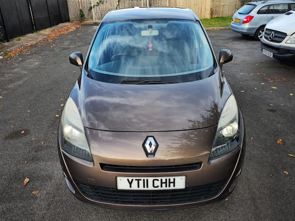 Used Renault Grand Scenic 2011 for sale - 76237514: Photo 4