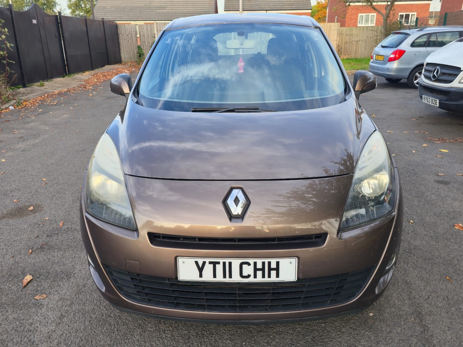 Used Renault Grand Scenic 2011 for sale - 76237514: Photo 5