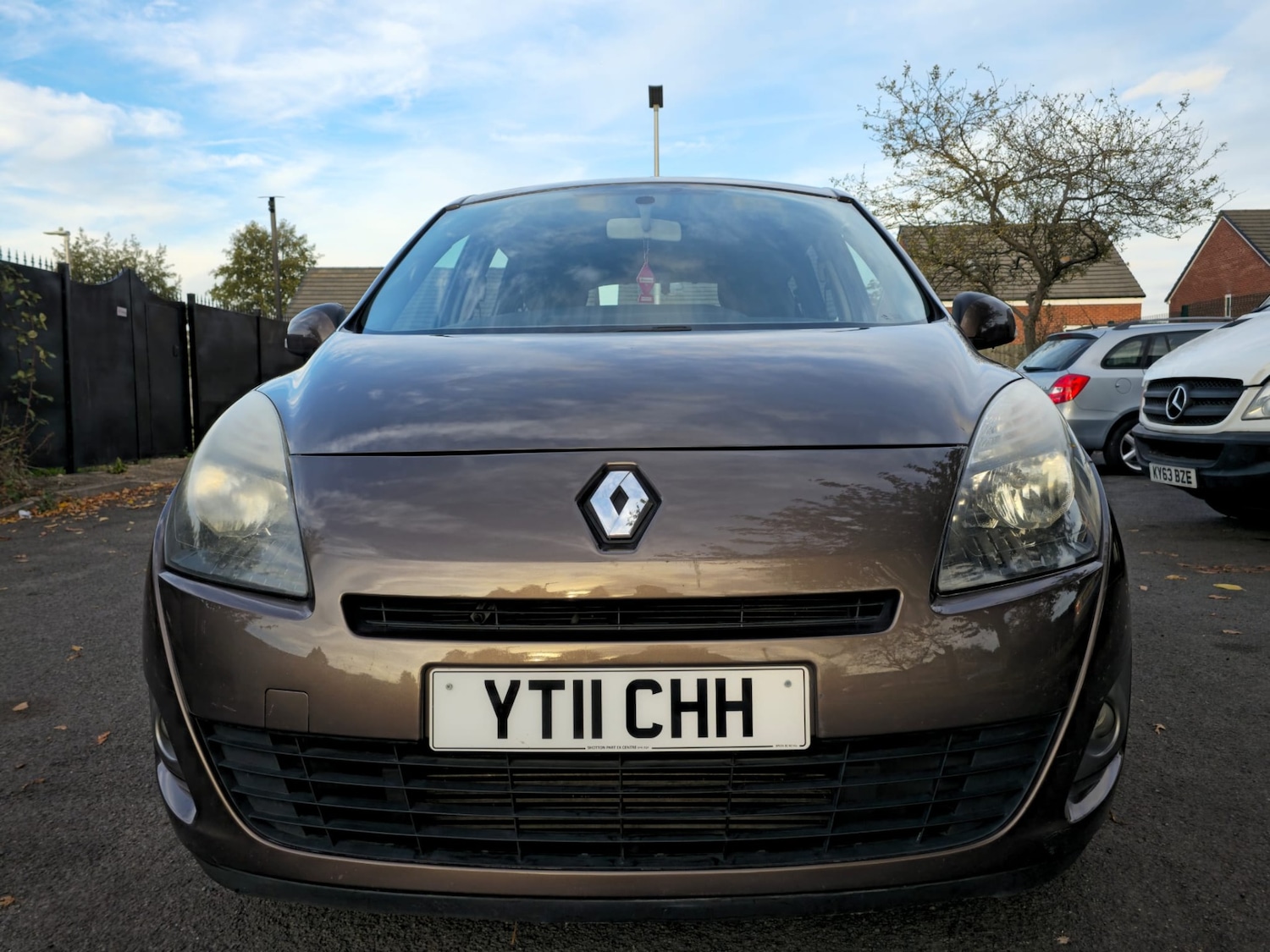 Used Renault Grand Scenic 2011 for sale - 76237514: Photo 6