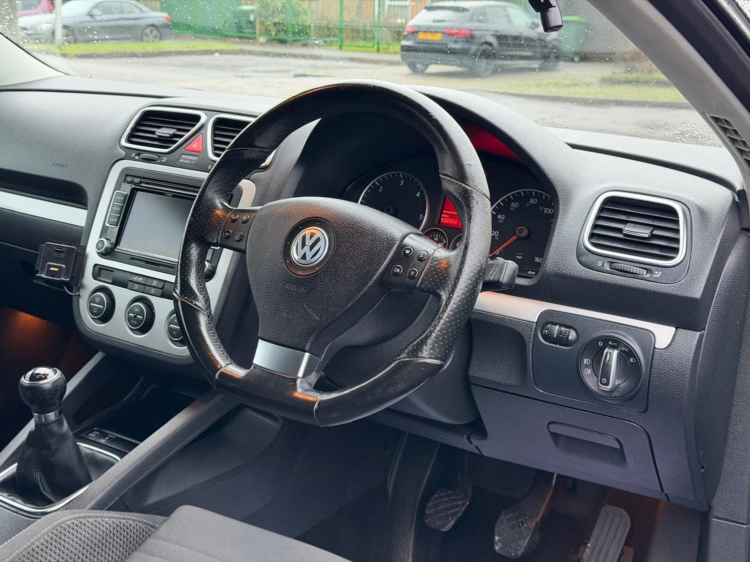 Used Volkswagen Scirocco for sale - 77306134: Photo 11