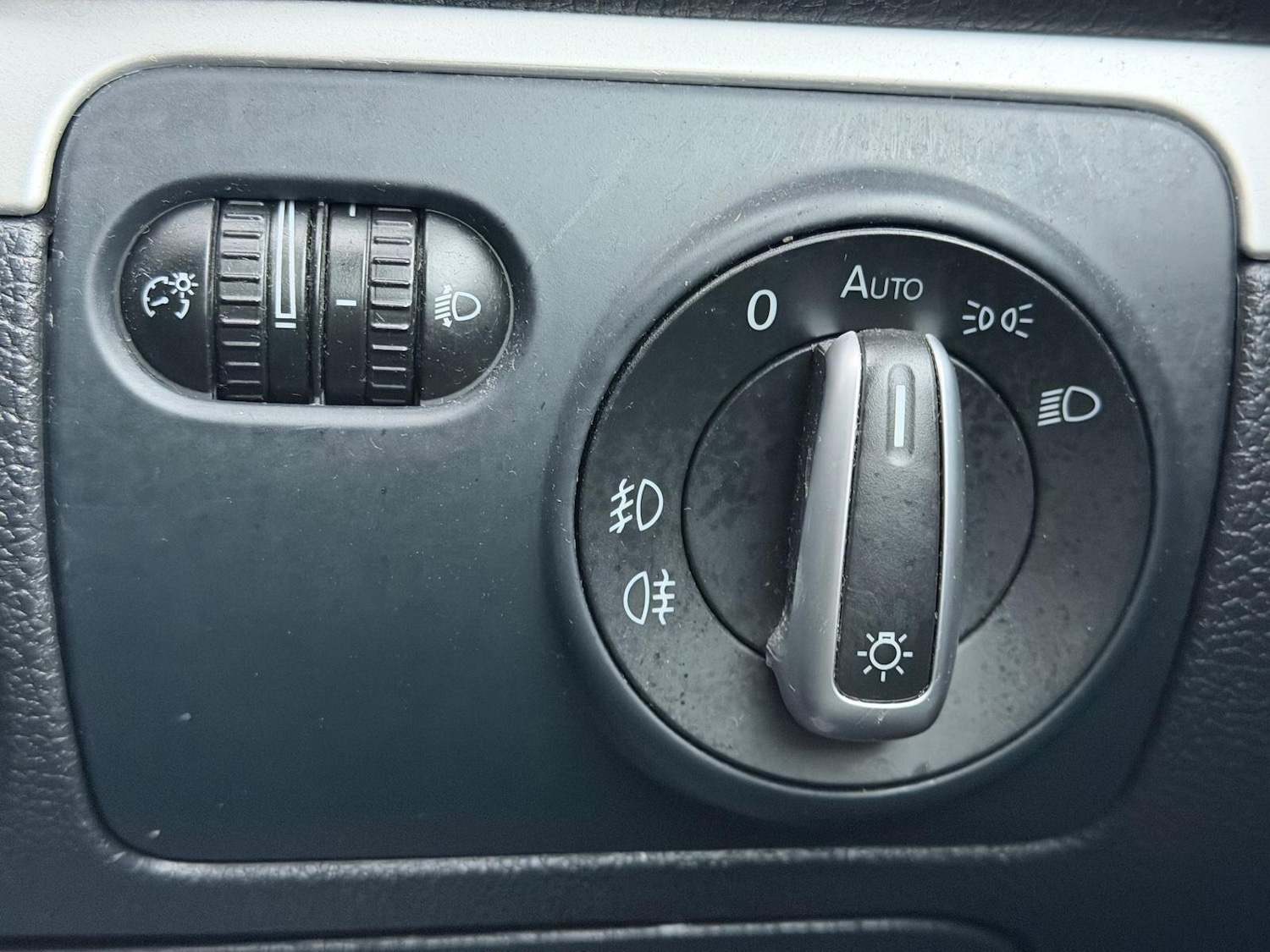 Used Volkswagen Scirocco for sale - 77306134: Photo 20