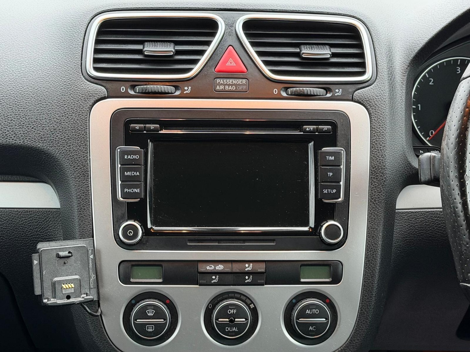 Used Volkswagen Scirocco for sale - 77306134: Photo 30