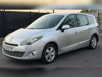 Used Renault Grand Scenic 2011 for sale - 78705019: Photo
