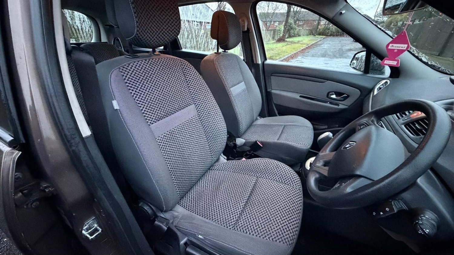 Used Renault Grand Scenic 2011 for sale - 76246695: Photo 23