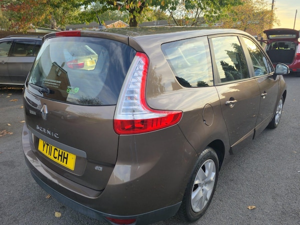 Used Renault Grand Scenic 2011 for sale - 76246695: Photo 23