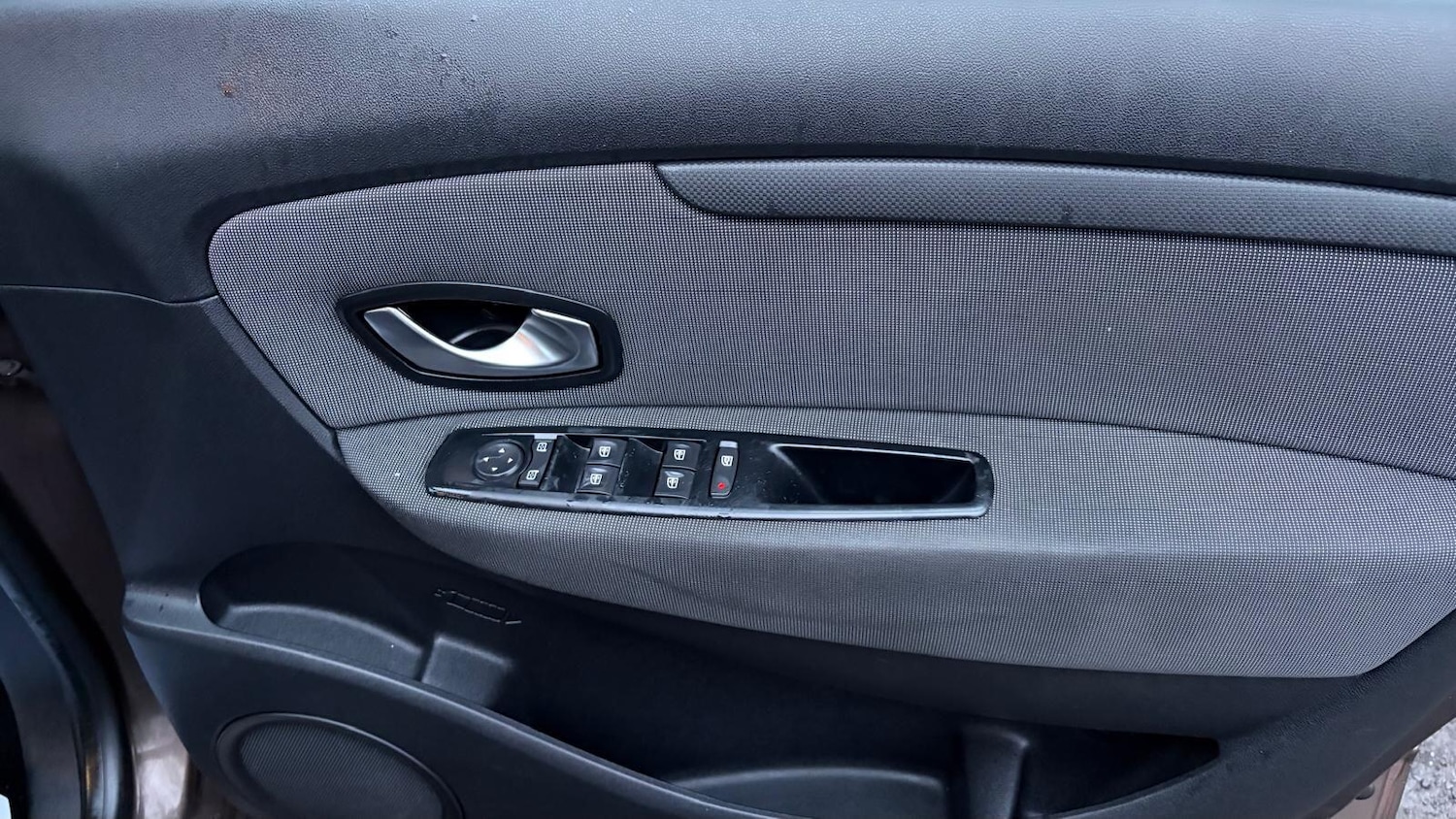 Used Renault Grand Scenic 2011 for sale - 76246695: Photo 29