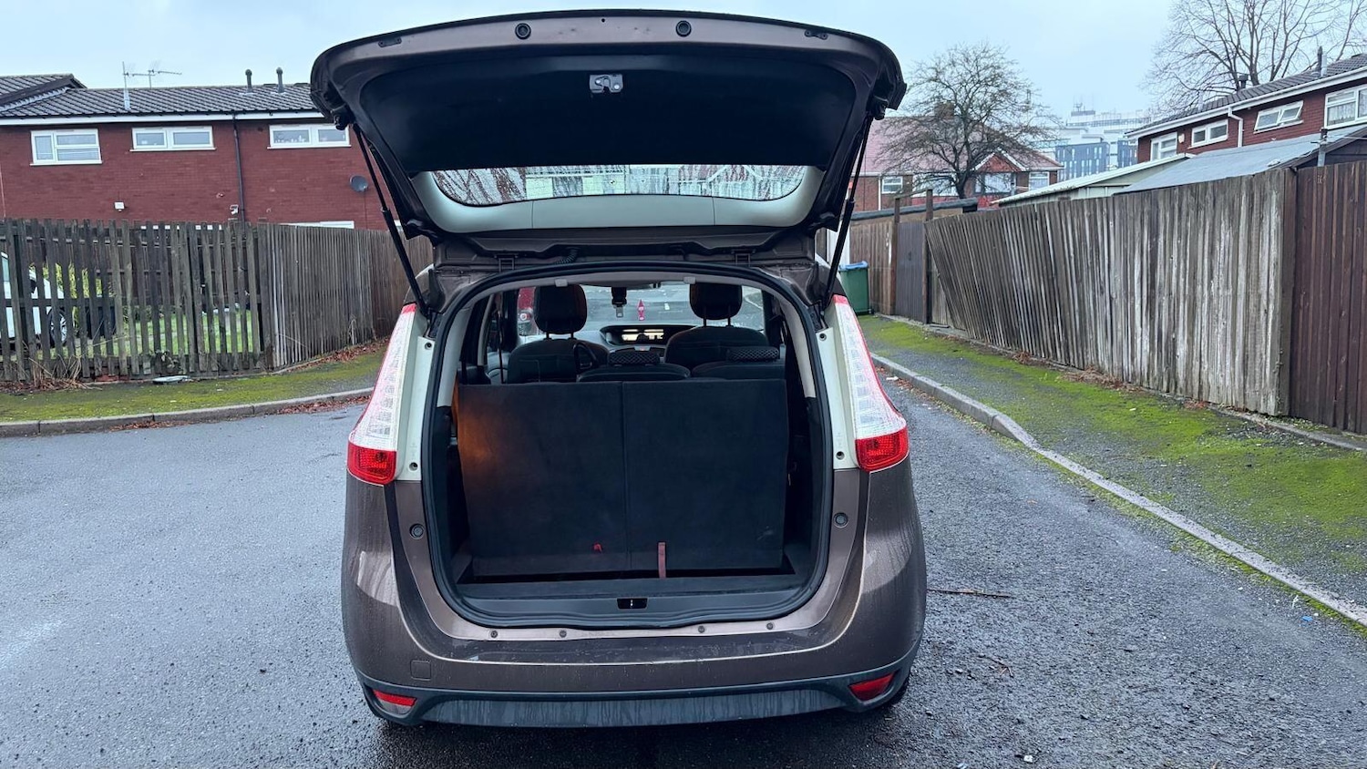 Used Renault Grand Scenic 2011 for sale - 76246695: Photo 34