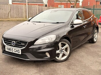 Used Volvo V40 2015 for sale - 77793841: Photo