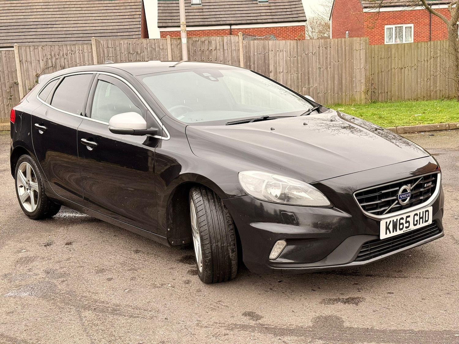 Used Volvo V40 for sale - 77793841: Photo 2