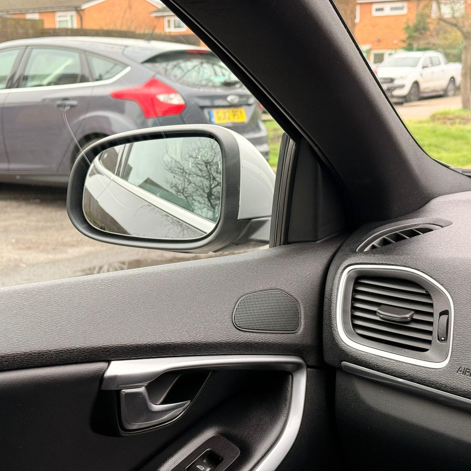 Used Volvo V40 for sale - 77793841: Photo 22