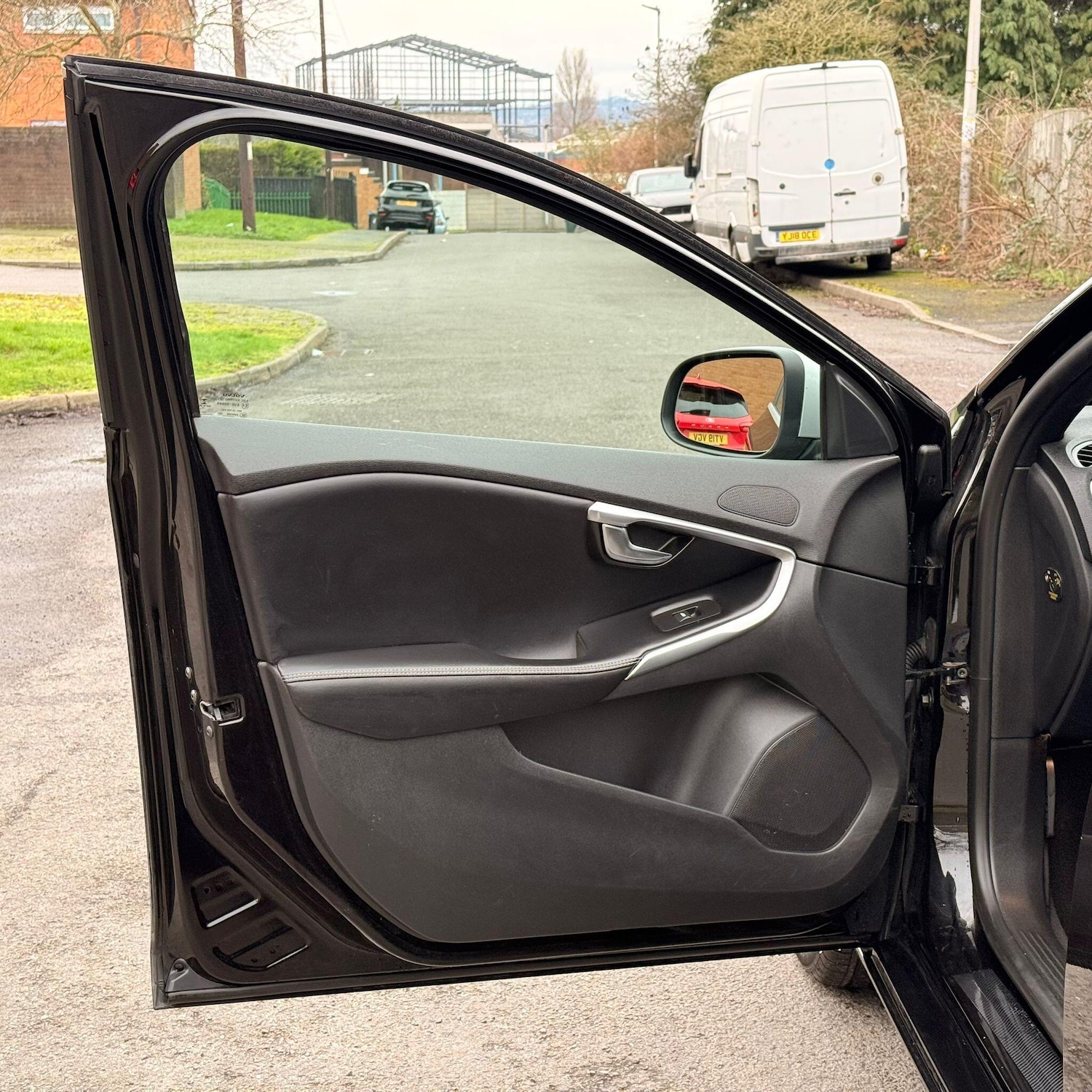 Used Volvo V40 for sale - 77793841: Photo 29