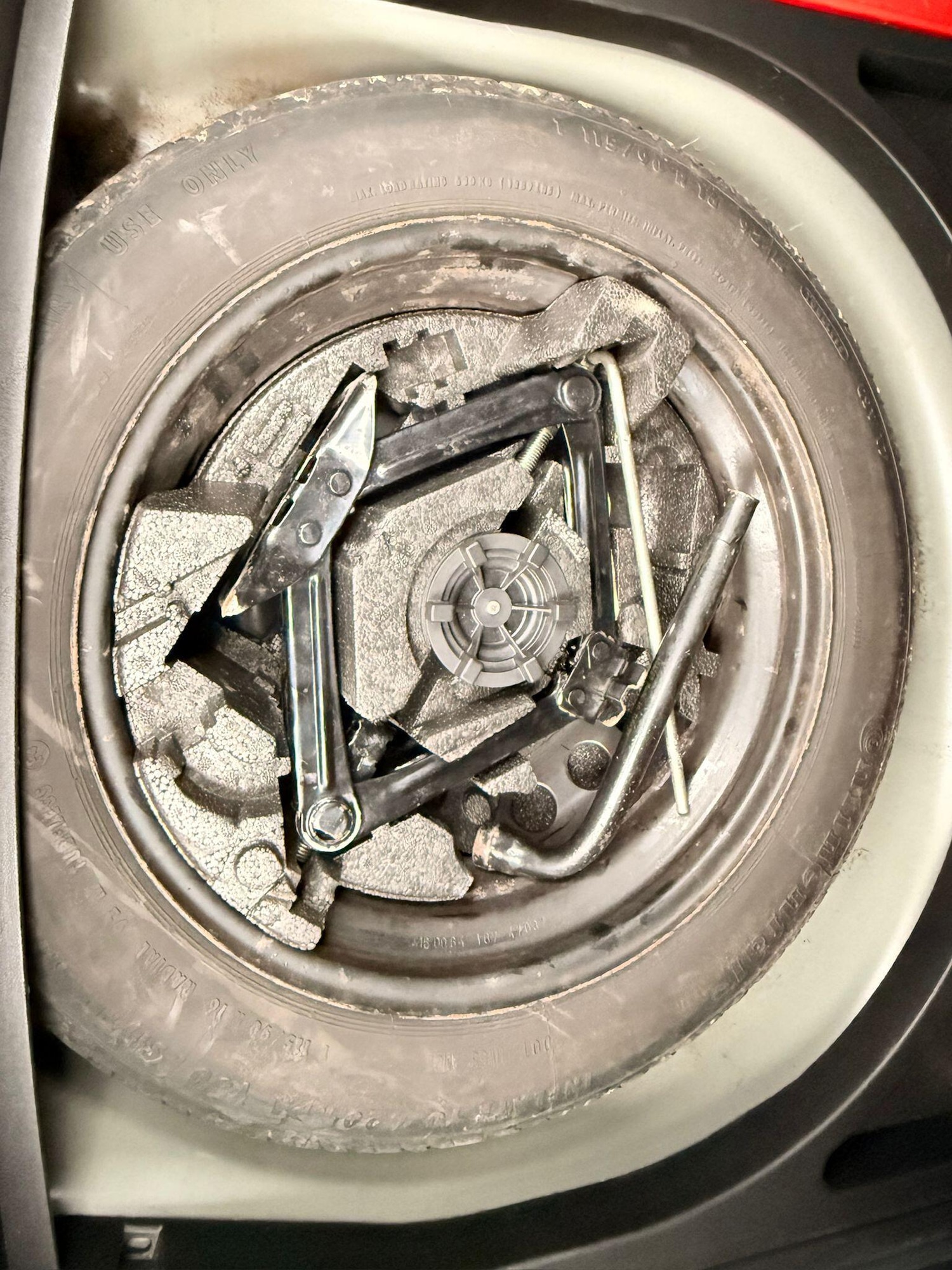 Used Volvo V40 for sale - 77793841: Photo 46