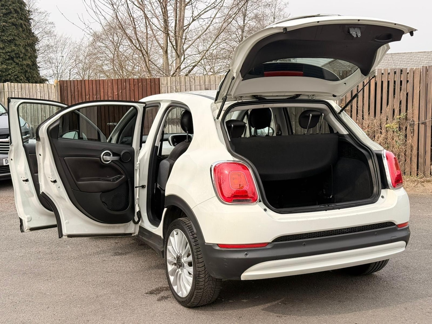 Used Fiat 500X 2016 for sale - 77982356: Photo 9