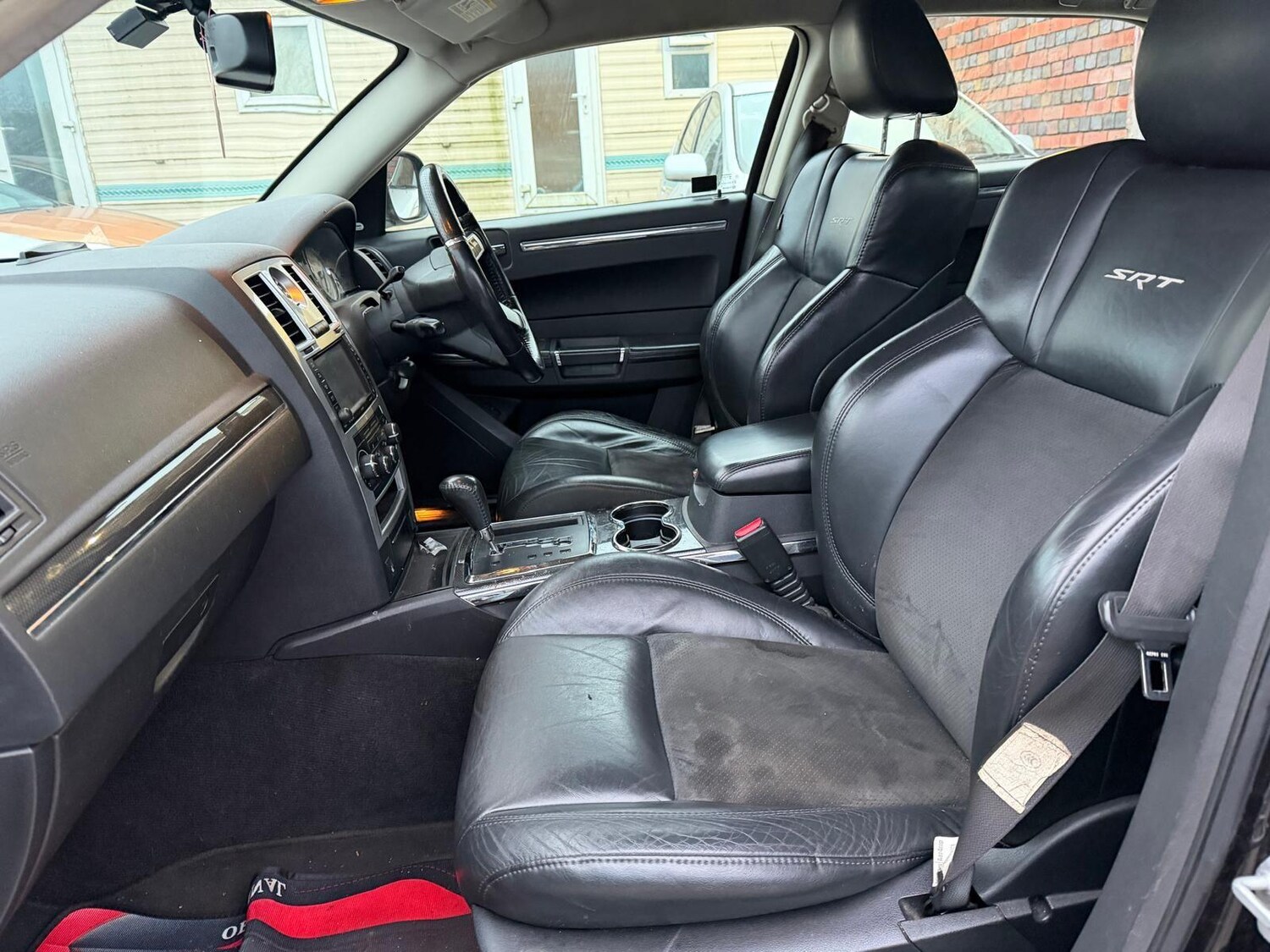 Used Chrysler 300C 2010 for sale - 77838719: Photo 42