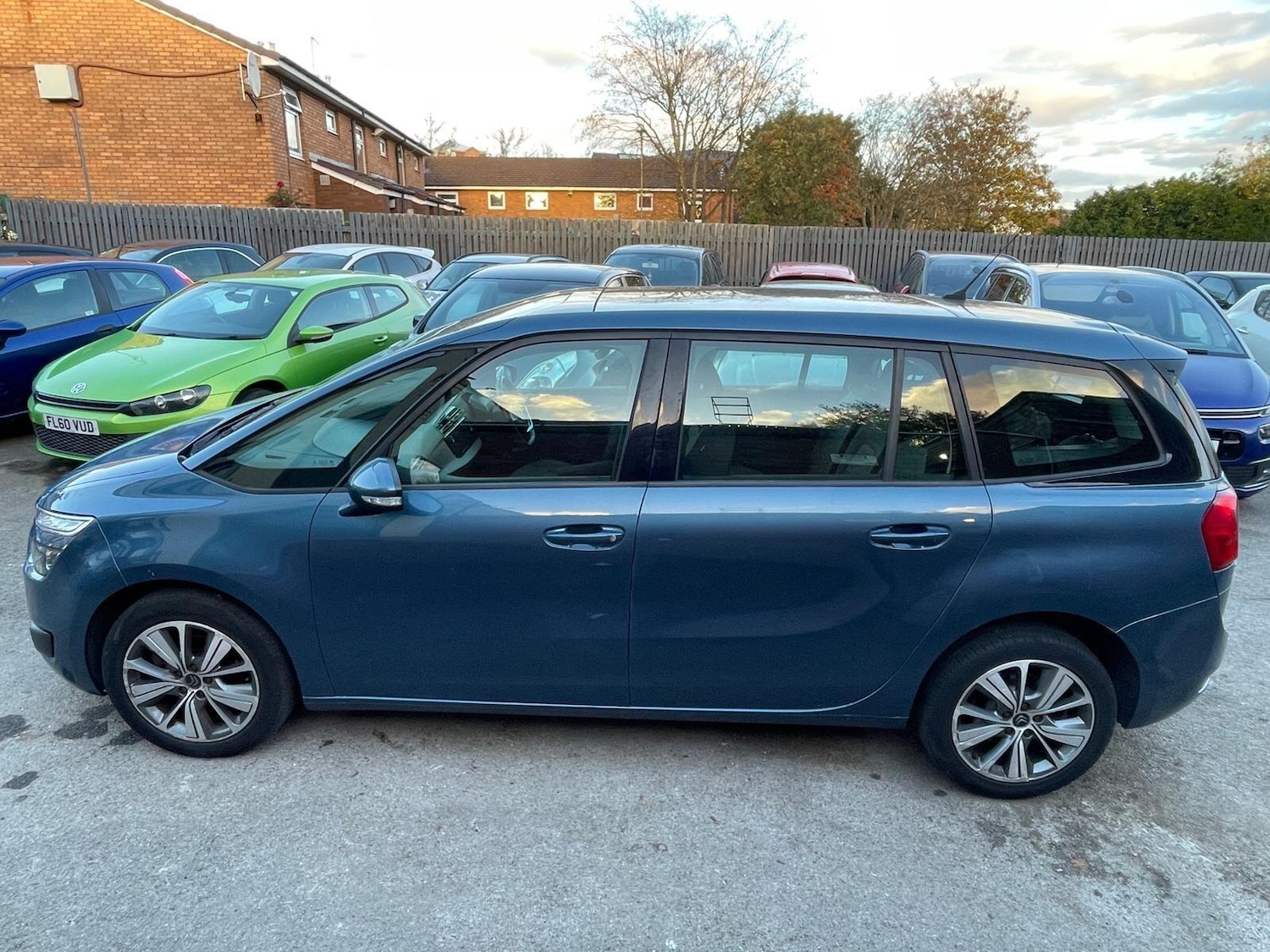 Used Citroen C4 Grand Picasso 2015 for sale - 76992378: Photo 11