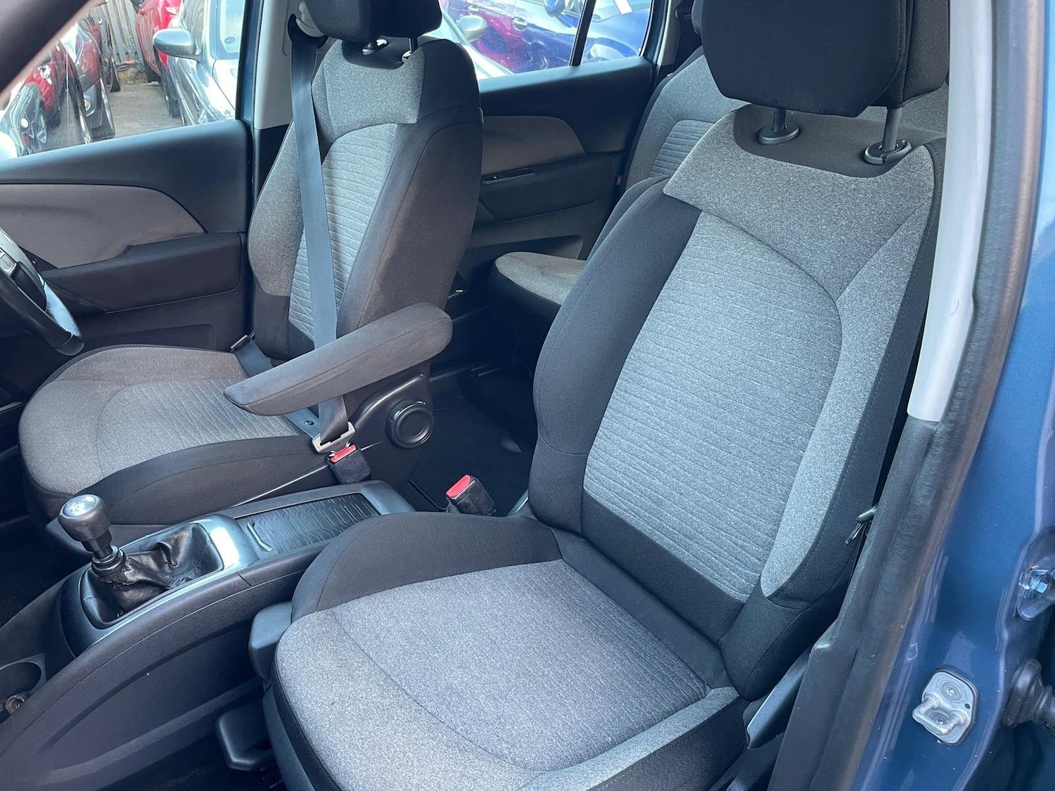 Used Citroen C4 Grand Picasso 2015 for sale - 76992378: Photo 38