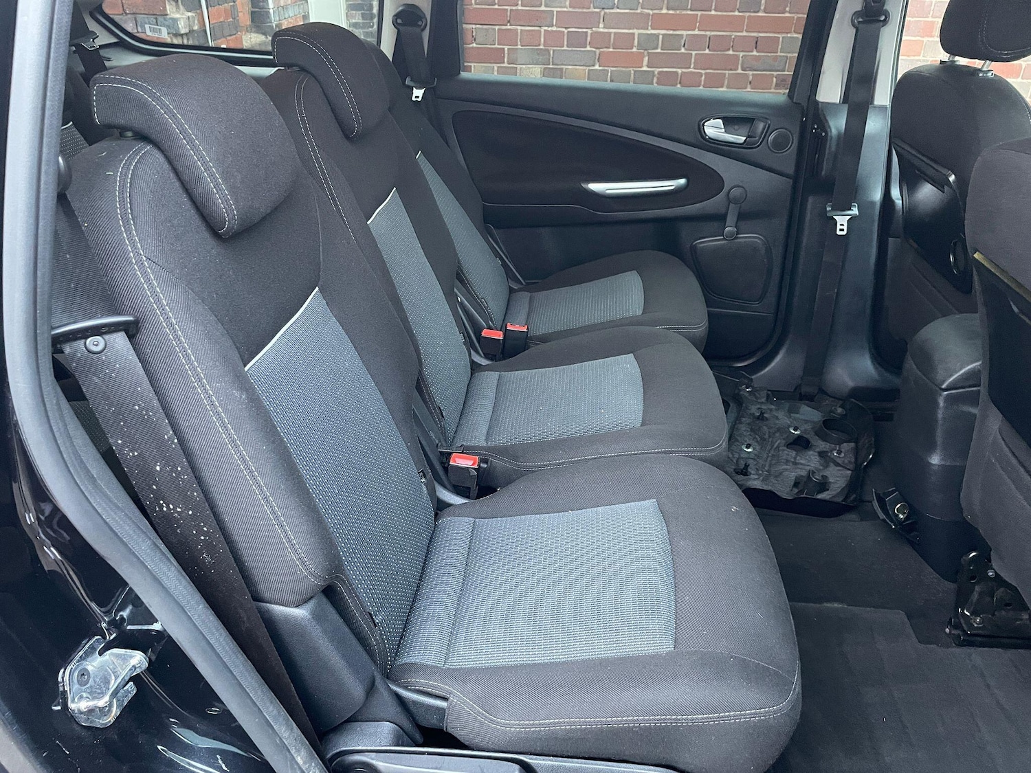 Used Ford Galaxy 2015 for sale - 76457435: Photo 19