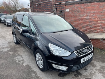 (15) - 2.0 TDCi Zetec Powershift Euro 5 5dr