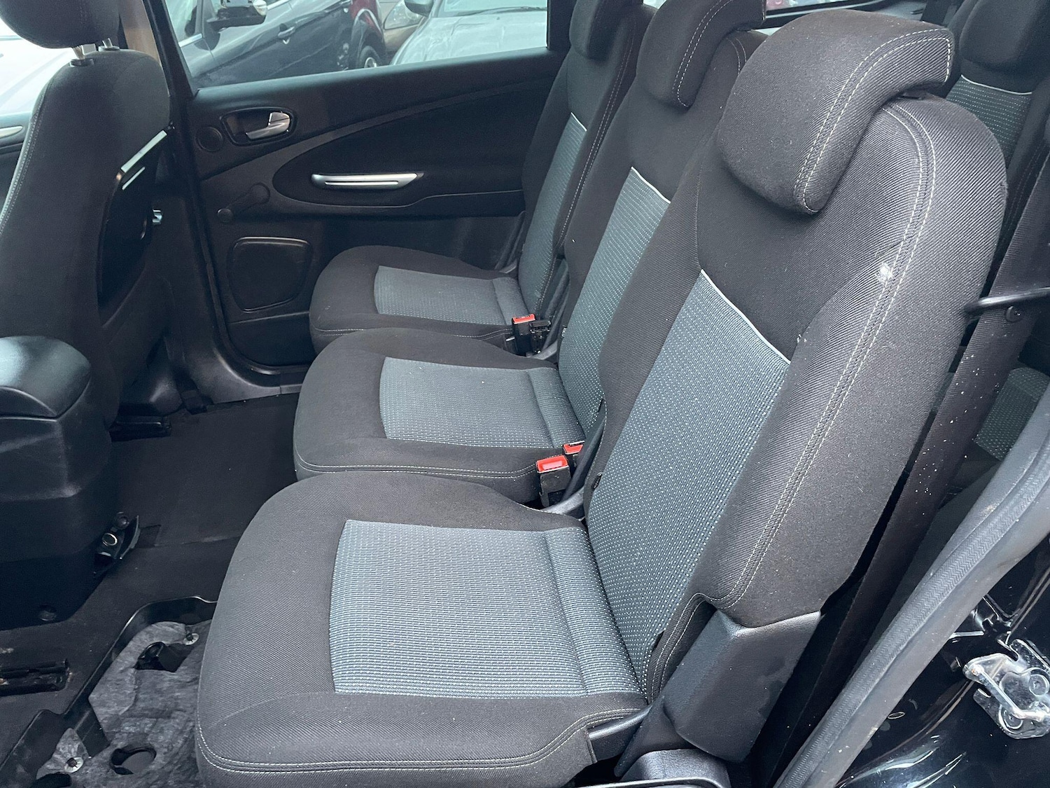 Used Ford Galaxy 2015 for sale - 76457435: Photo 21