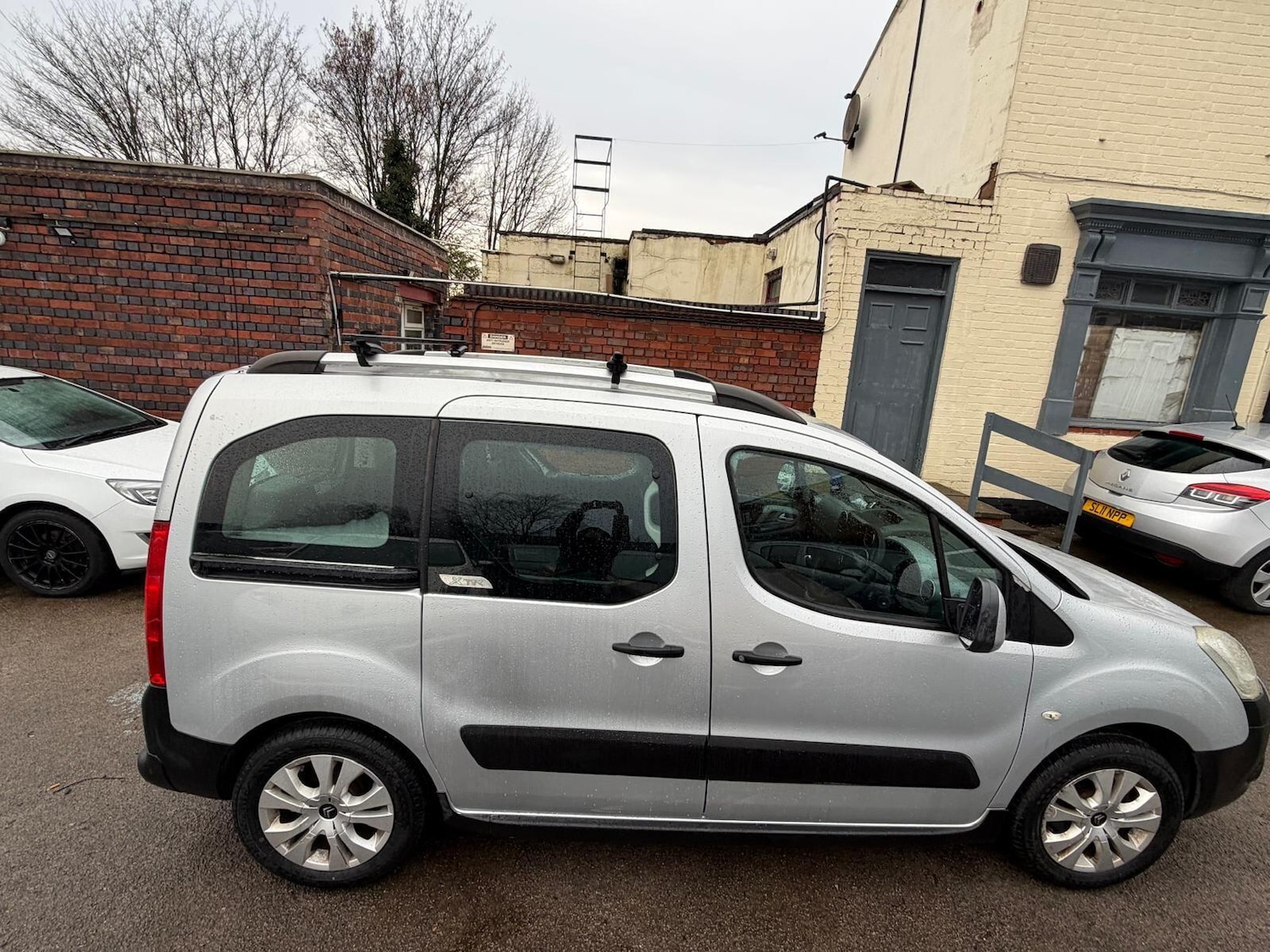 Used Citroen Berlingo 2011 for sale - 76824808: Photo 21