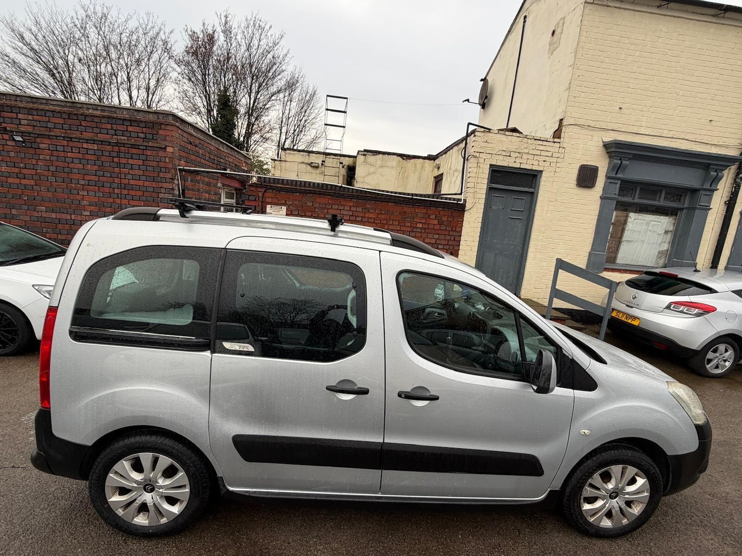 Used Citroen Berlingo 2011 for sale - 76824808: Photo 22