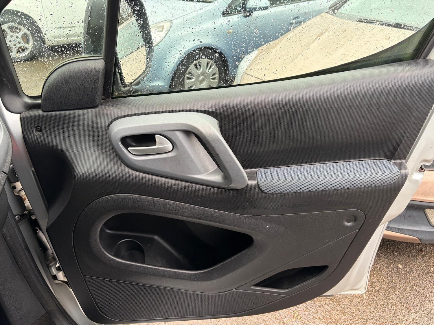 Used Citroen Berlingo 2011 for sale - 76824808: Photo 35