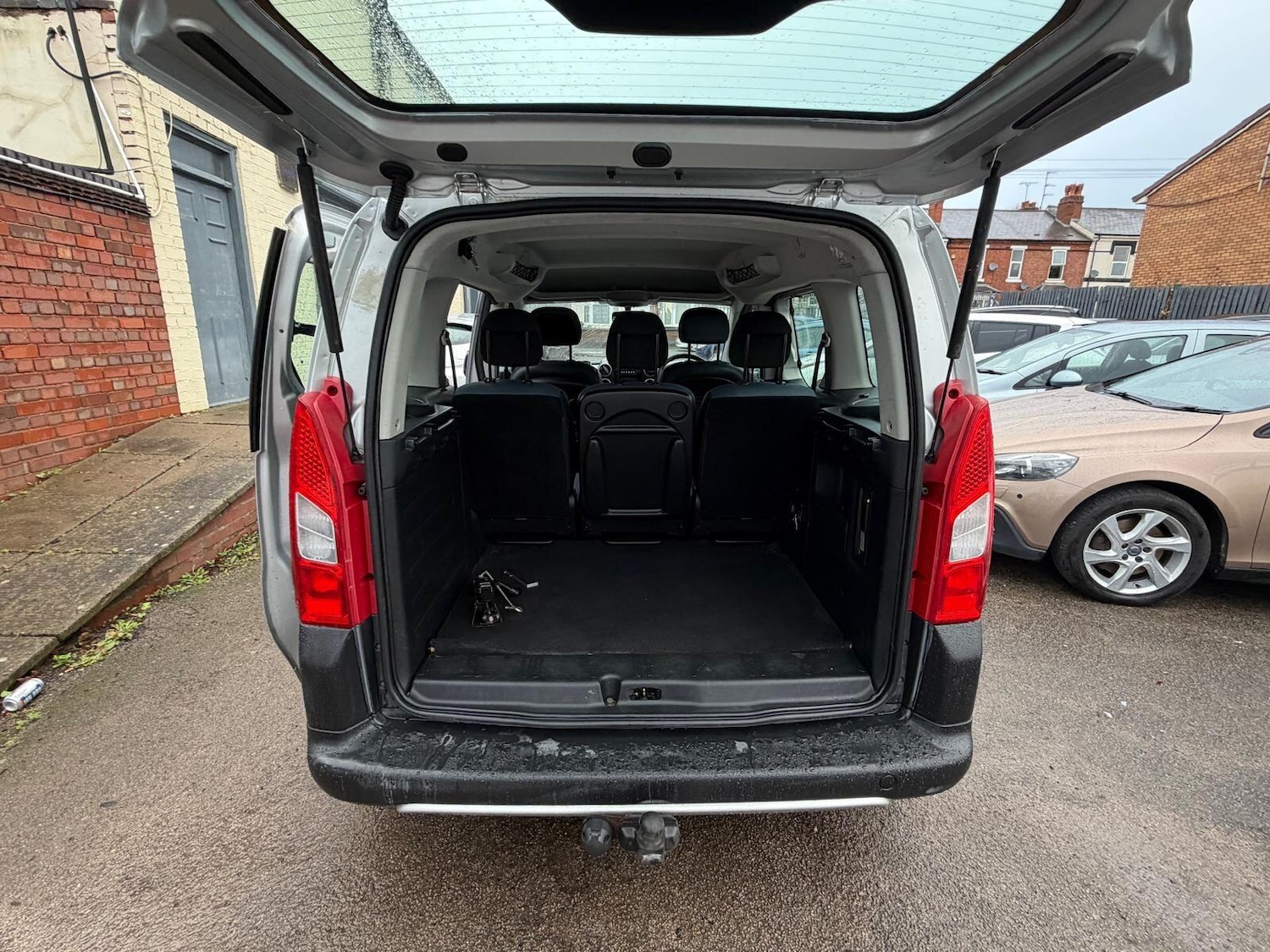 Used Citroen Berlingo 2011 for sale - 76824808: Photo 43