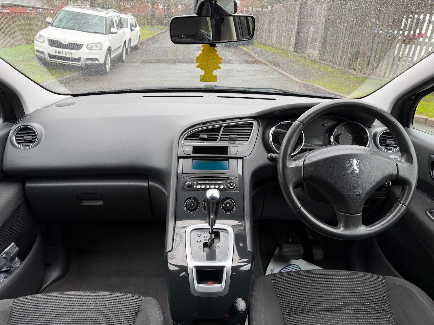 Used Peugeot 5008 2012 for sale - 77305295: Photo 14