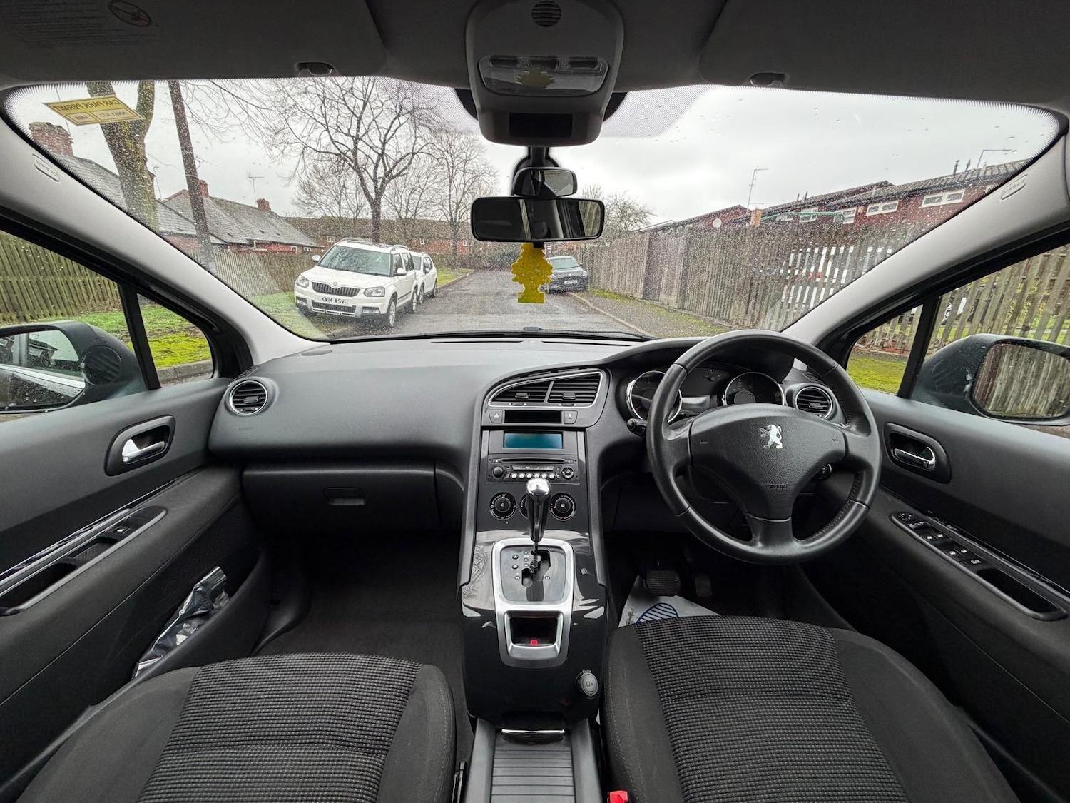 Used Peugeot 5008 2012 for sale - 77305295: Photo 15