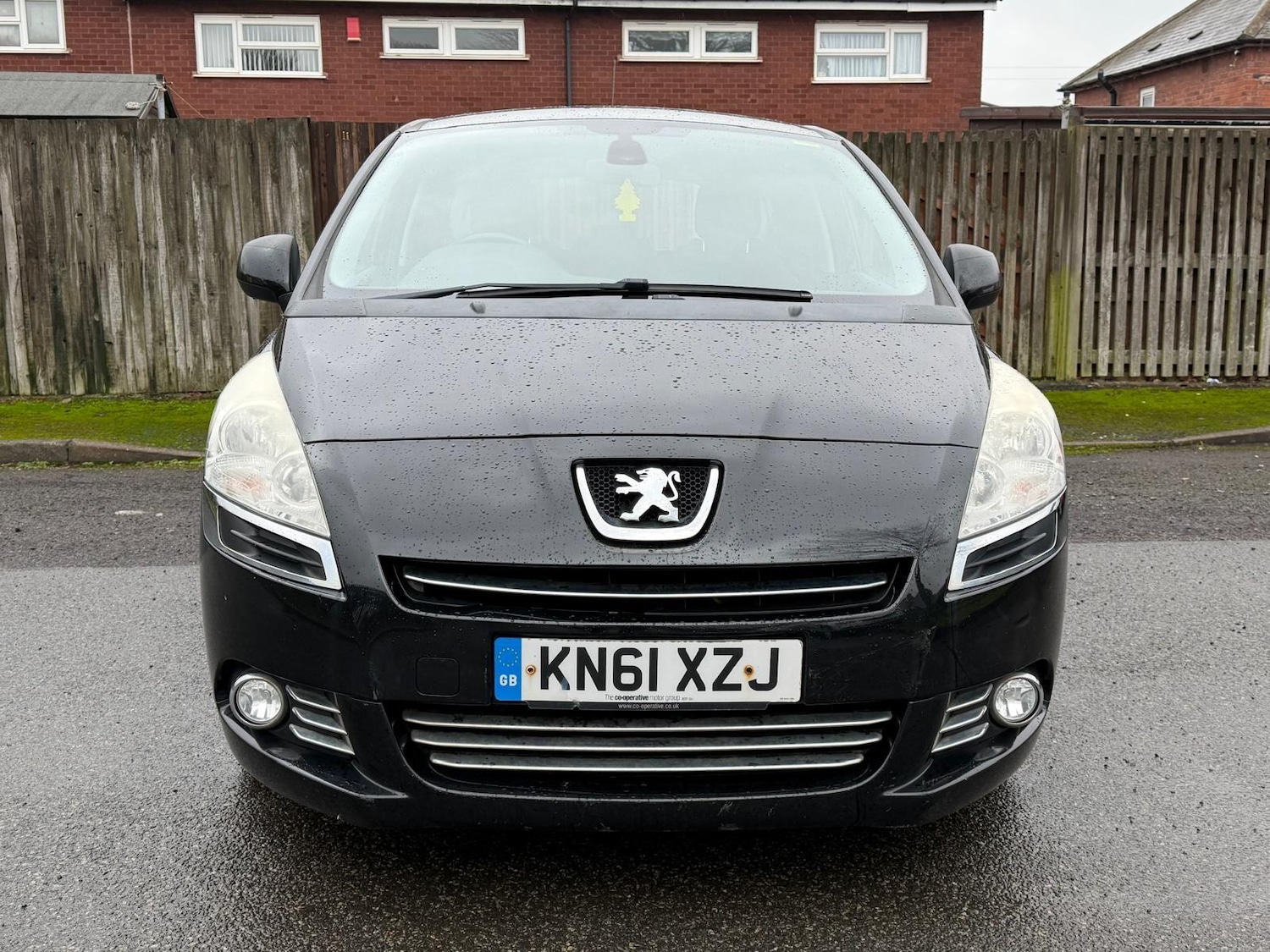 Used Peugeot 5008 2012 for sale - 77305295: Photo 2