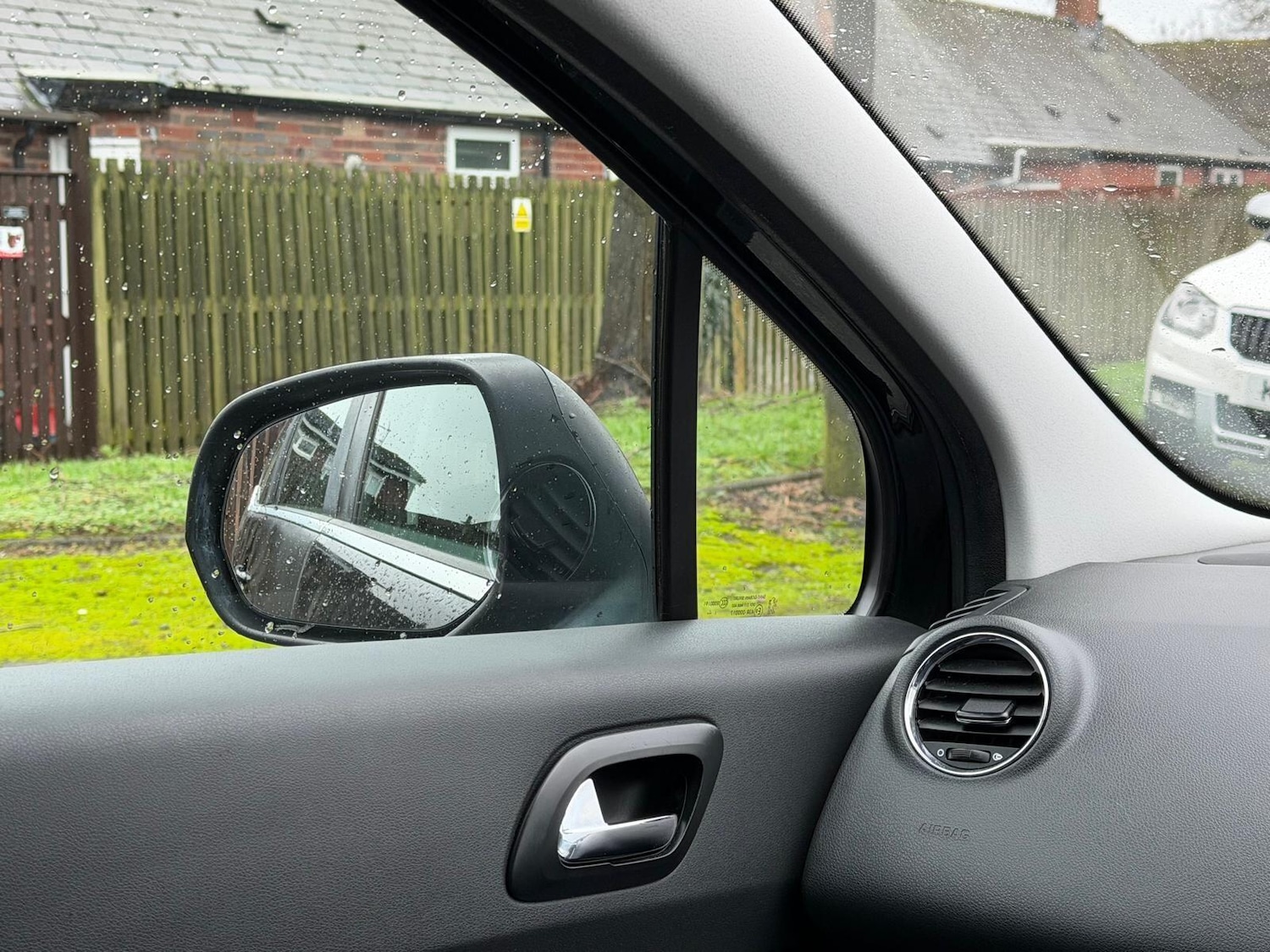 Used Peugeot 5008 2012 for sale - 77305295: Photo 38